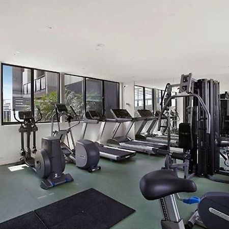 Mj Shortstay Whiteman St Apartment Melbourne Esterno foto